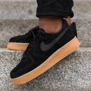 Nike Air Force 1 Low “Black Gum” ‘07 Suede 10